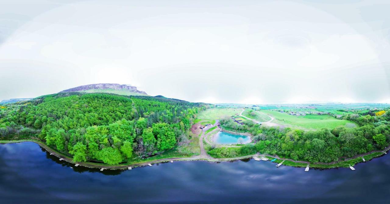 Waterfall Caves Turn-Around-Houses Villa Limavady Kültér fotó